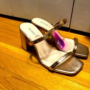 Brand new H&M size 4.5 heels